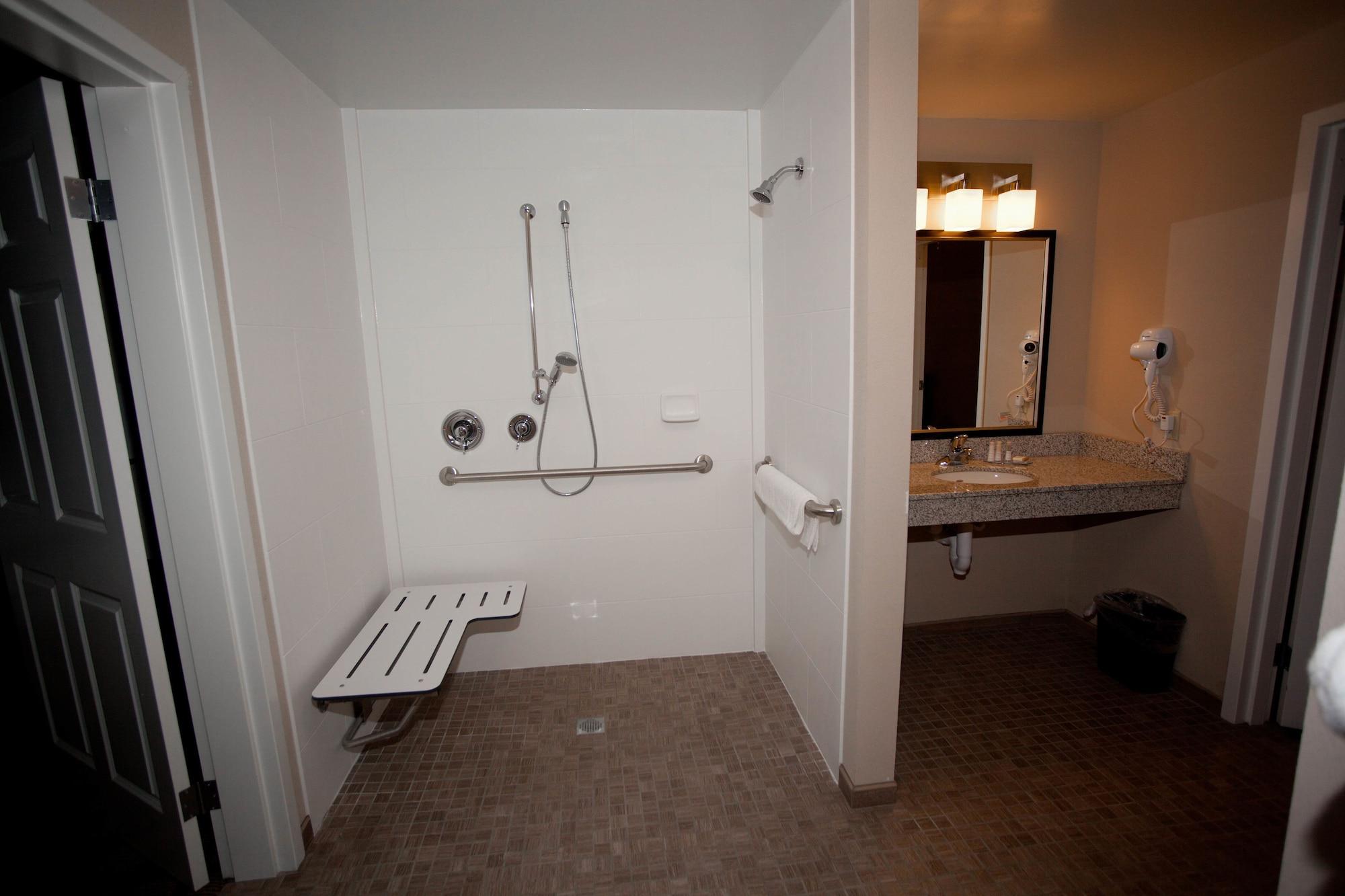 Baymont By Wyndham Erie Kearsarge Exterior foto