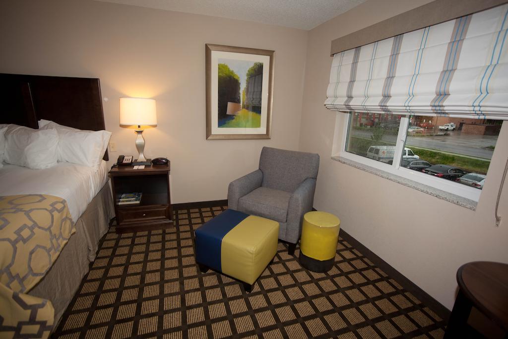 Baymont By Wyndham Erie Kearsarge Exterior foto